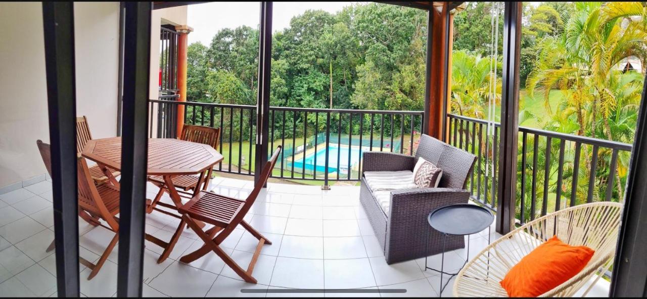 Appartement Cosy Dans Residence Avec Piscine Фор-де-Франс Экстерьер фото